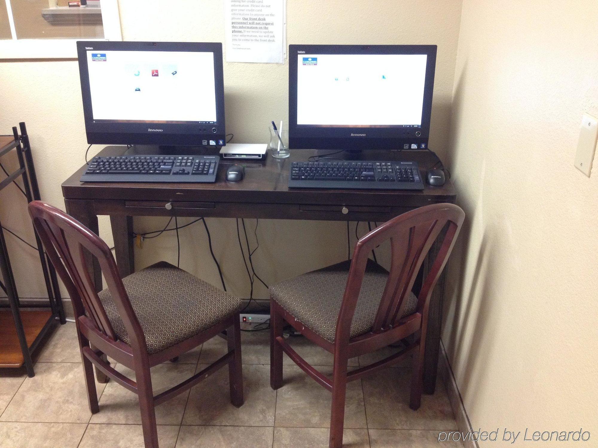 Sonesta Simply Suites Oklahoma City Airport מראה חיצוני תמונה