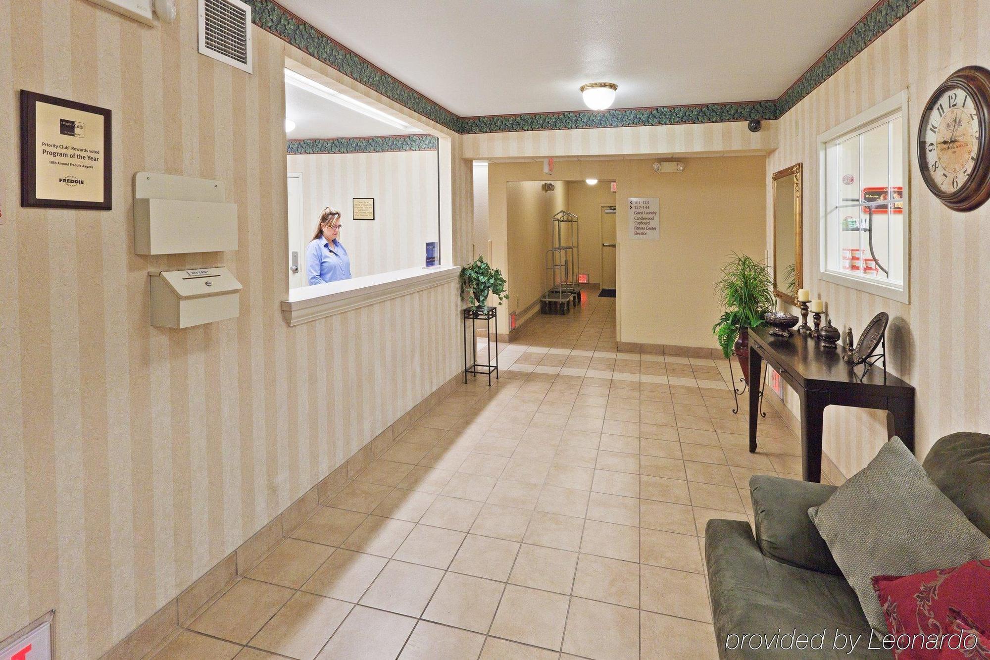 Sonesta Simply Suites Oklahoma City Airport מראה פנימי תמונה